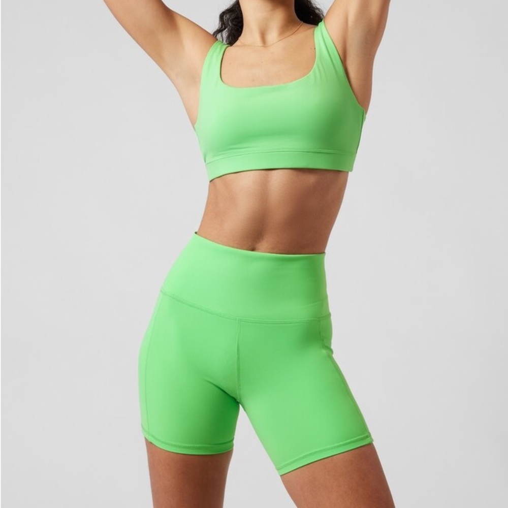 Athleta lime green small matching set salutations stash shorts exhale sports bra